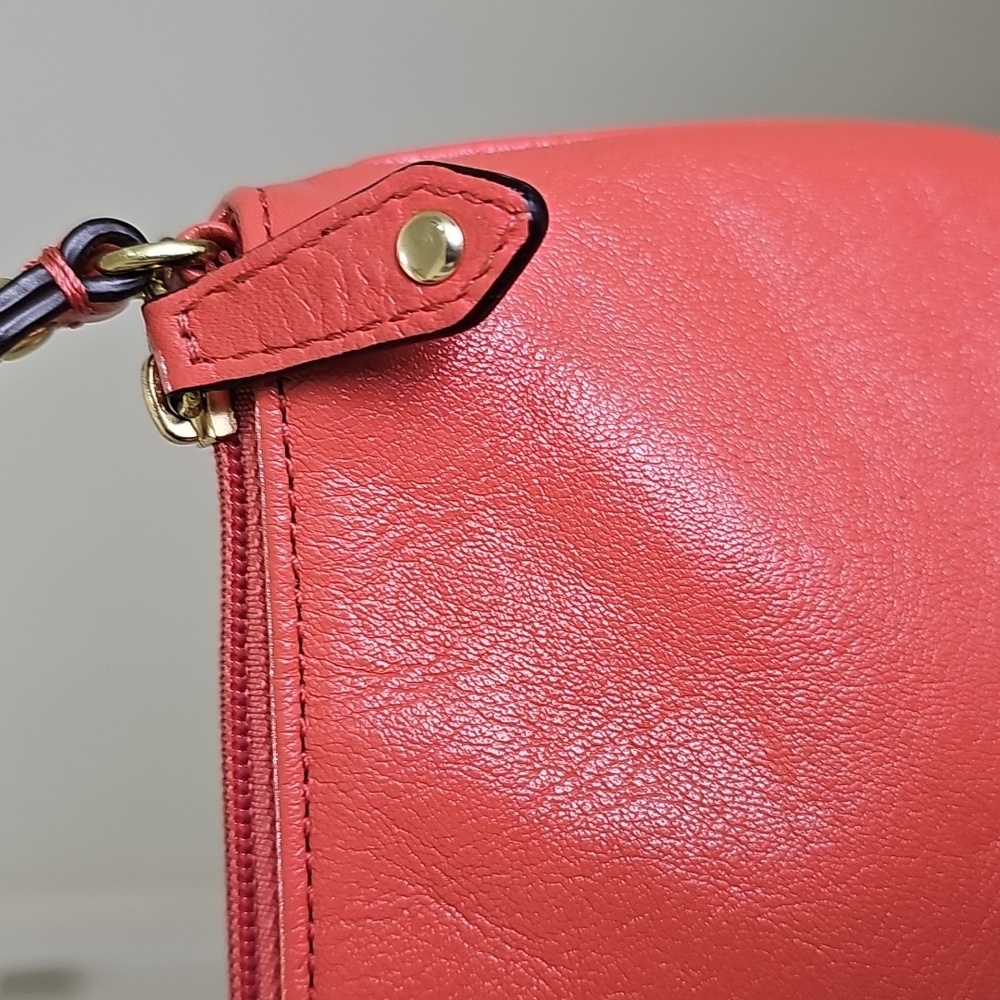 Coach Orange Smooth Leather Pleated Mini Bag/Convertible Wristlet EUC - Picture 11 of 16
